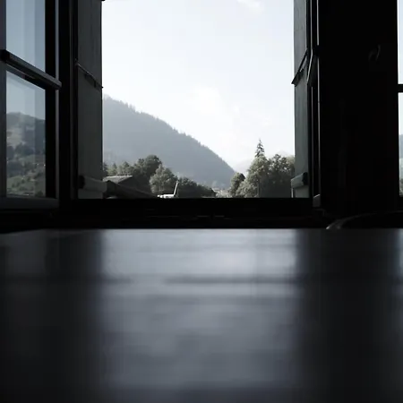 Haus Mannenberg Bed and breakfast *